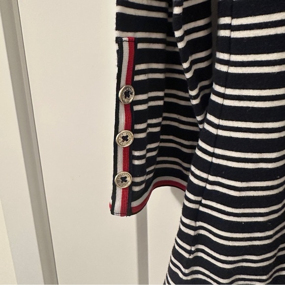 Tommy Hilfiger 3/4 Sleeve Blue White Striped Boat Neck Shirt Size Small Women’s - Picture 8 of 10